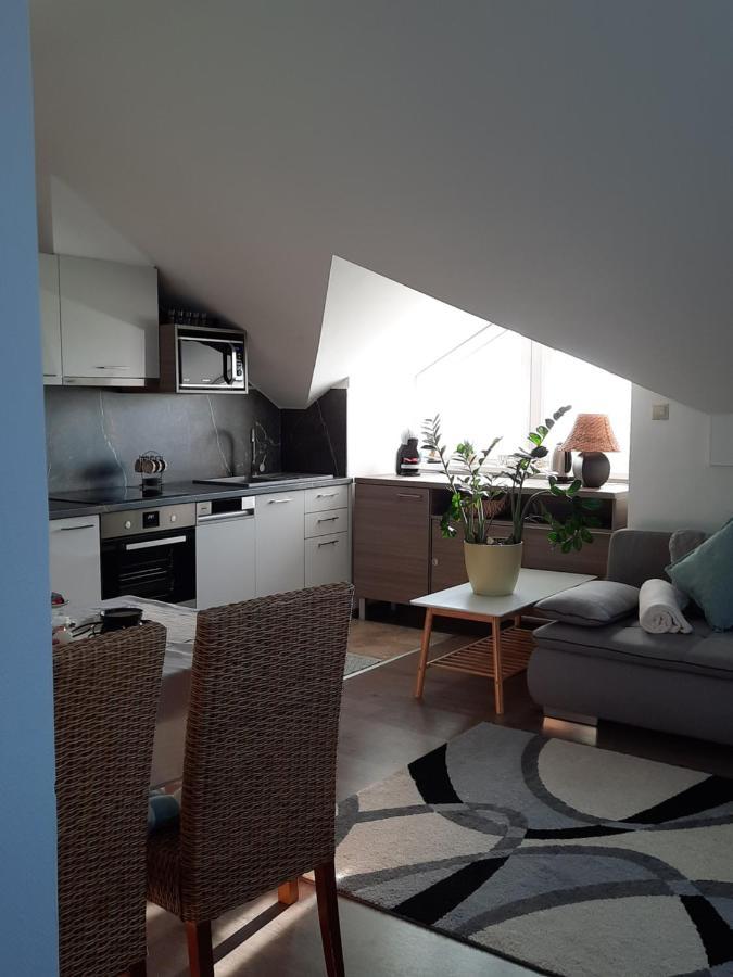 Kamilla Apartman Villapark Бюк Экстерьер фото