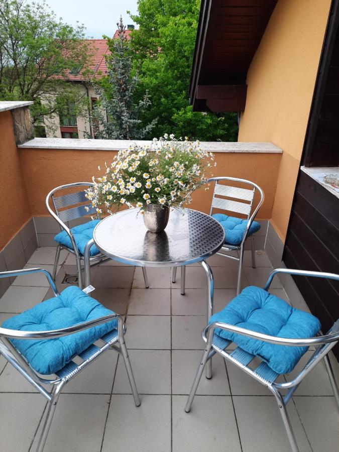 Kamilla Apartman Villapark Бюк Экстерьер фото